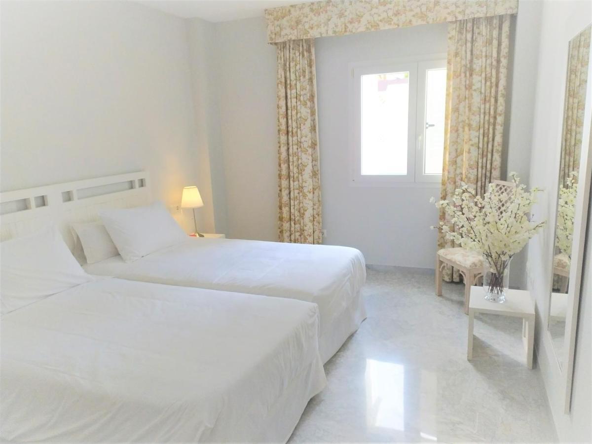 Puerto Banus Playas Del Duque Apartment Marbella