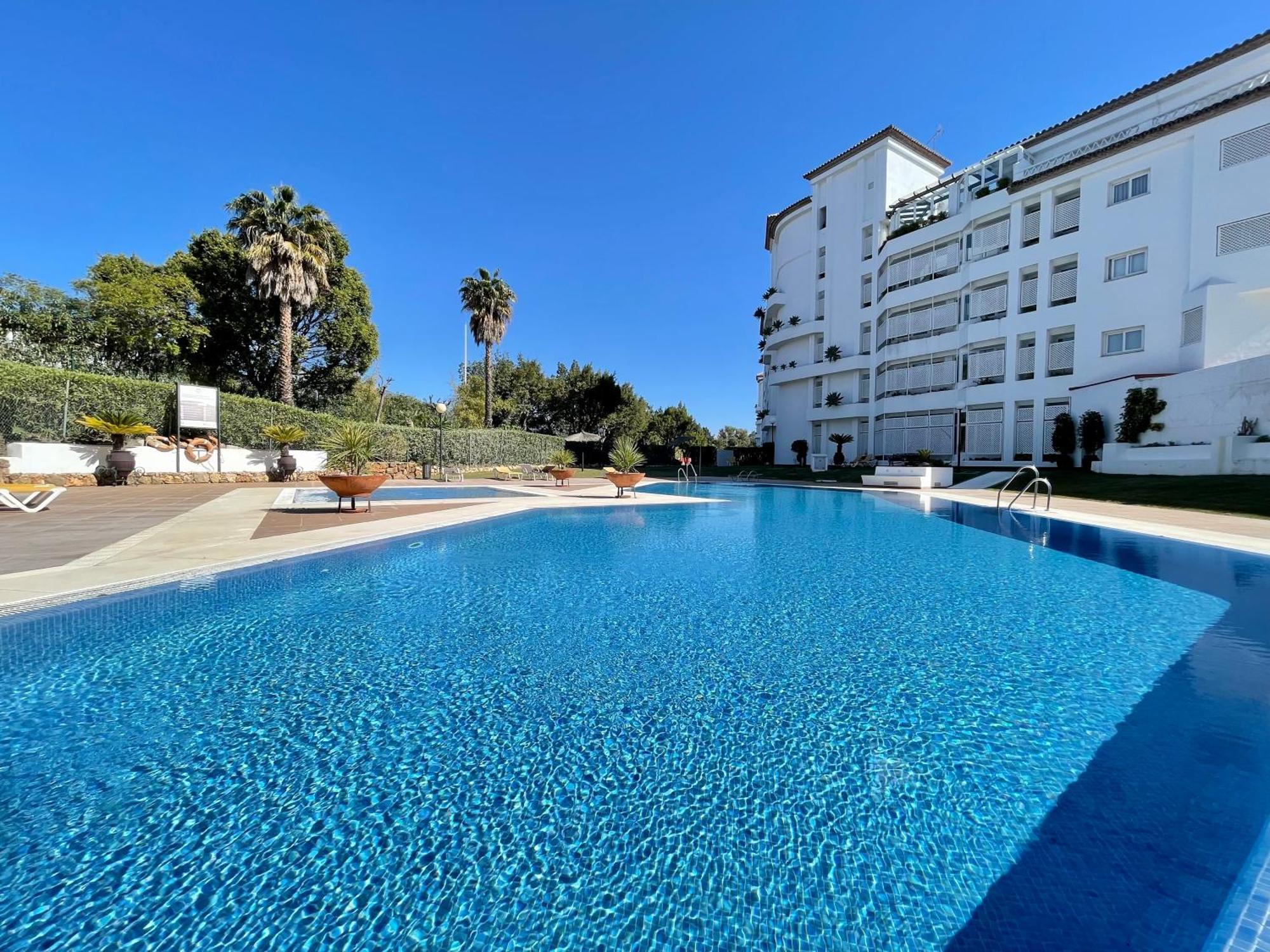 Puerto Banus Playas Del Duque Apartment *